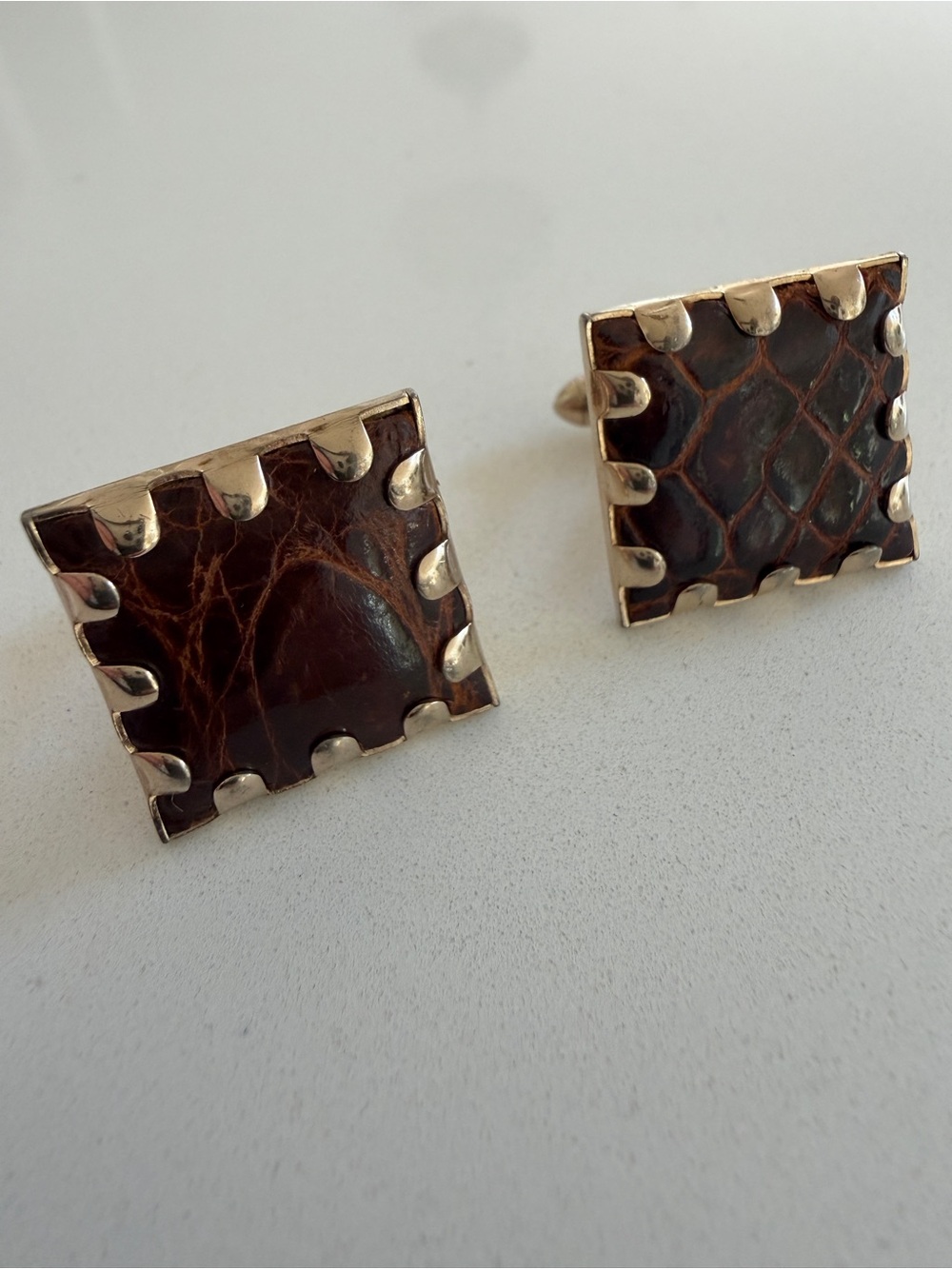 VINTAGE Swank Signed Cufflinks Brown Reptile Print Gold Tone Metal Mid-Century